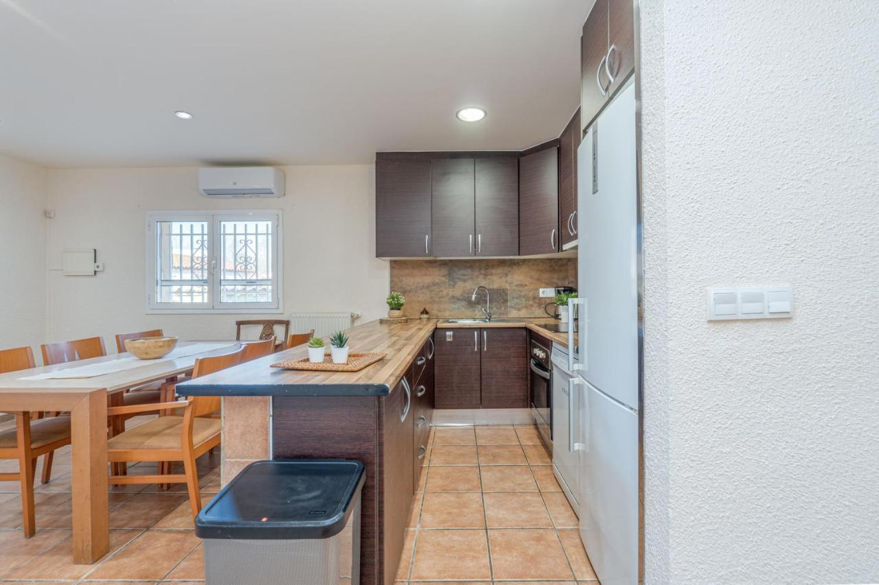 Goldhome - Carlit - Casa 9 Habitaciones, Piscina Privada, Sala De Juegos เอมปูเรียบราบา ภายนอก รูปภาพ