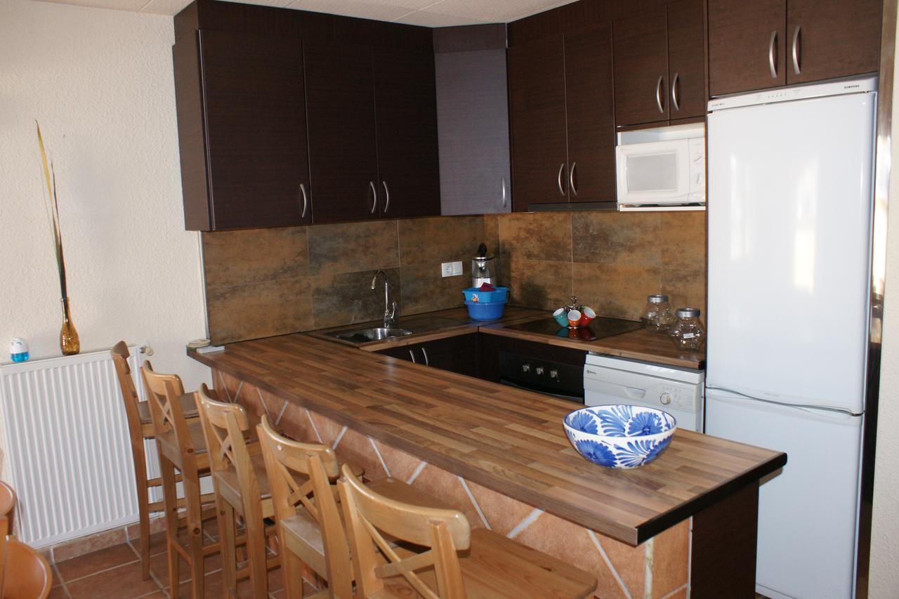 Goldhome - Carlit - Casa 9 Habitaciones, Piscina Privada, Sala De Juegos เอมปูเรียบราบา ภายนอก รูปภาพ