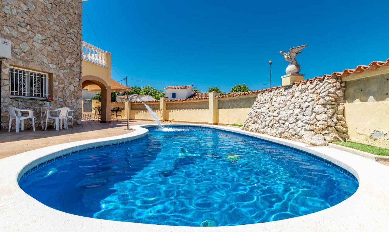 Goldhome - Carlit - Casa 9 Habitaciones, Piscina Privada, Sala De Juegos เอมปูเรียบราบา ภายนอก รูปภาพ