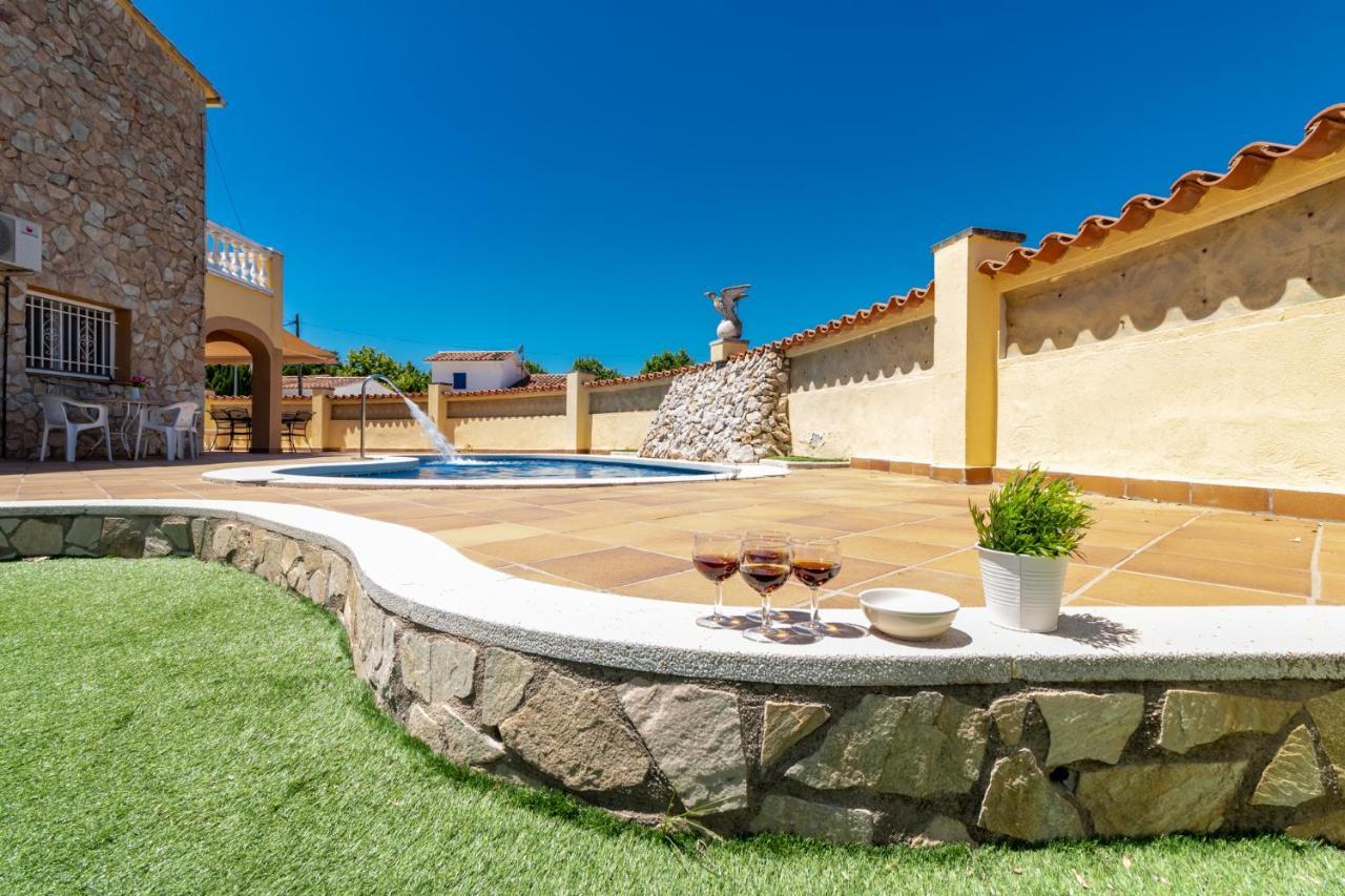 Goldhome - Carlit - Casa 9 Habitaciones, Piscina Privada, Sala De Juegos เอมปูเรียบราบา ภายนอก รูปภาพ