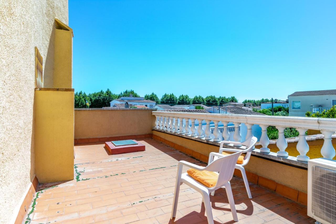 Goldhome - Carlit - Casa 9 Habitaciones, Piscina Privada, Sala De Juegos เอมปูเรียบราบา ภายนอก รูปภาพ