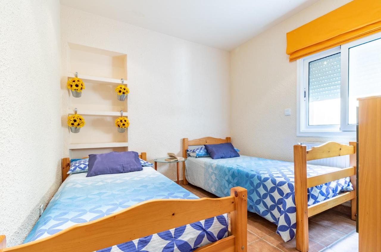 Goldhome - Carlit - Casa 9 Habitaciones, Piscina Privada, Sala De Juegos เอมปูเรียบราบา ภายนอก รูปภาพ